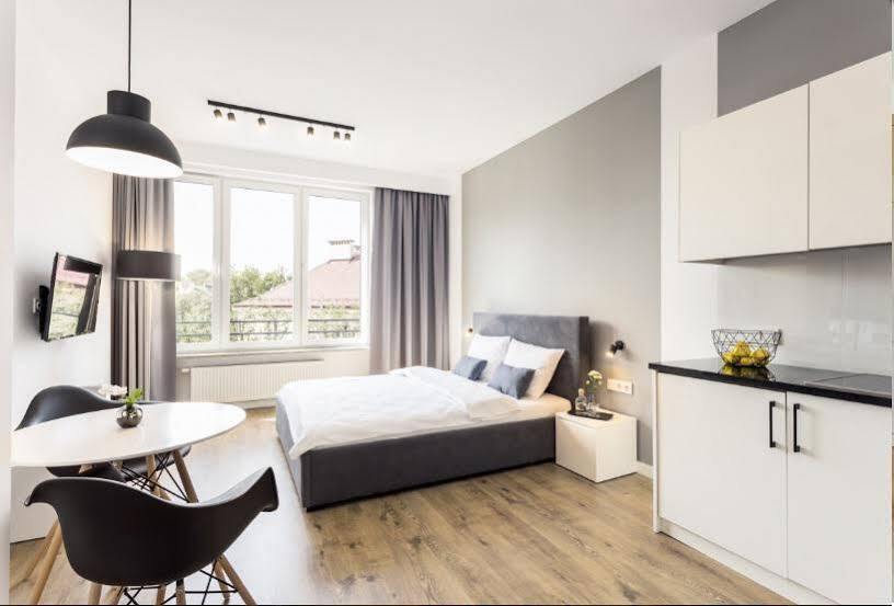 S6 By Platinum Residence Warschau Exterior foto