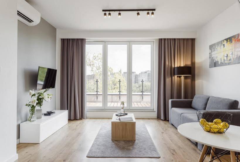 S6 By Platinum Residence Warschau Exterior foto